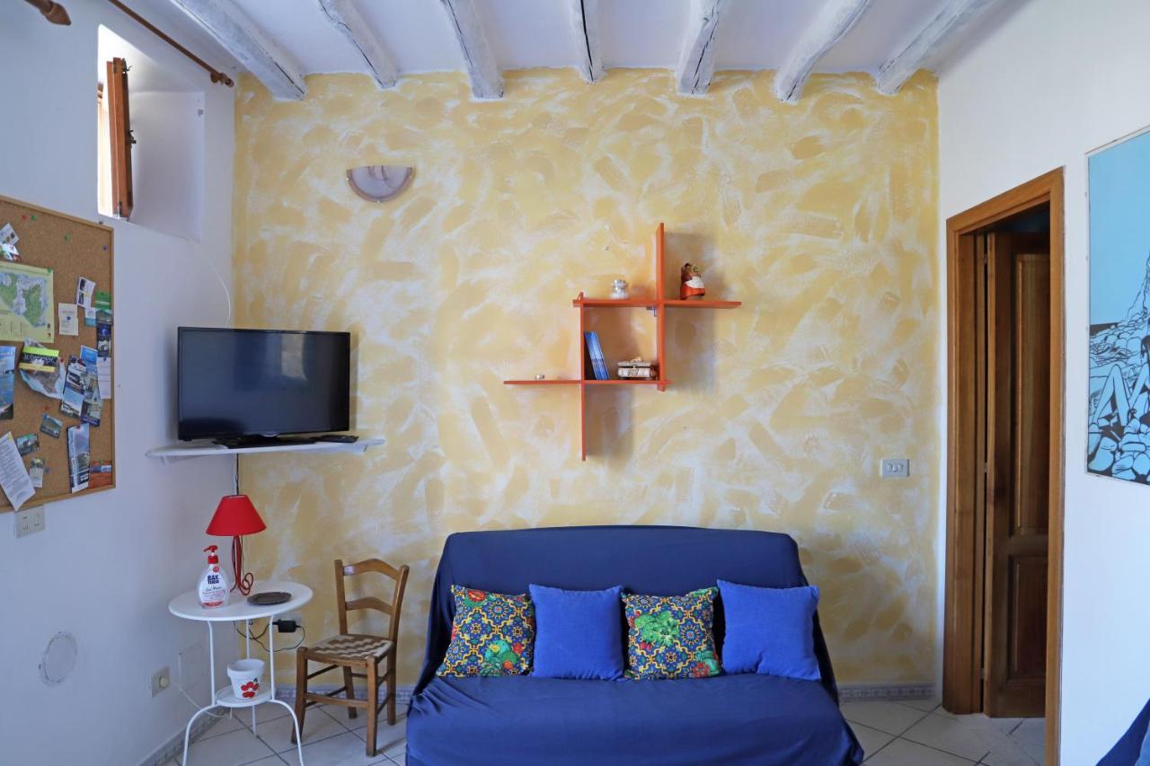 Casa Vacanze Lorenzo Villa Malfa Kültér fotó
